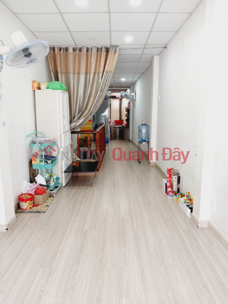 Huynh Van Banh Business Owner's House, 3 floors, full furniture, only 20 million Rental Listings