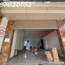 Shop for rent at alley 107 Tran Quoc Vuong. _0