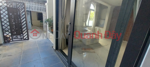 ► 2.5m alley house on Hoang Dieu connecting to Le Dinh Ly, 61m2, 2 floors, airy, bright, 2.65 billion _0