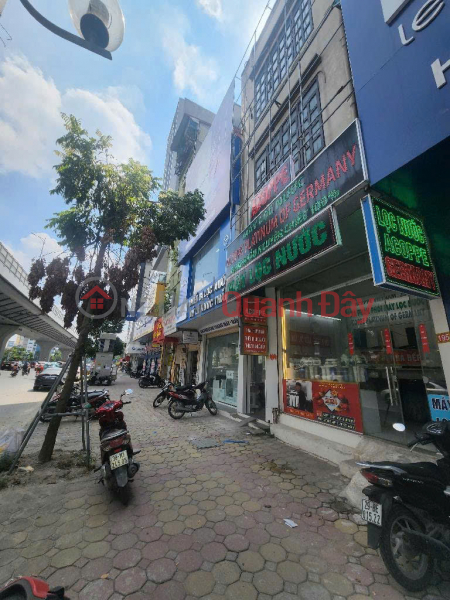 Land for sale on Dai La street, 98m2, corner lot, beautiful certificate, Hai Ba Trung Sales Listings