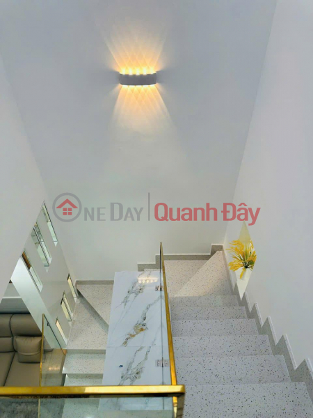 đ 5.2 Billion OWNER Needs to Sell Quickly Beautiful House Lac Long Quan Ward 8, Tan Binh District, HCM