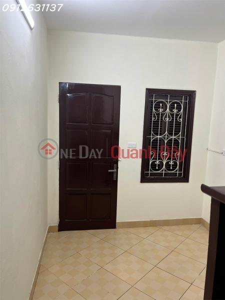 Cho thuê nhà nguyên căn tại ngõ 1160 đường Láng, Đống Đa, HN, DT 80m2, 8,5tr/1 tháng, Việt Nam, Cho thuê đ 8,5 triệu/ tháng