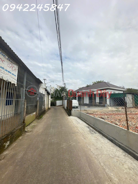 Bán lô đất siêu đẹp Nguyễn Công Trứ, Buôn Ma Thuột, Đắk Lắk, DT 105m2, giá đầu tư _0