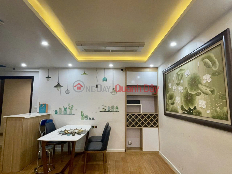 Property Search Vietnam | OneDay | Residential | Rental Listings, RARE 3BR GEM FOR RENT AT VINHOMES D\'CAPITALE – LAKE VIEW & FULLY FURNISHED FOR ONLY 22M VND/MONTH!