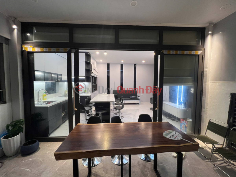 House for sale in Ke Ve - Dong Ngac area, over 300m2, fully furnished, price over 9 billion Sales Listings