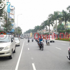 House for sale in a beautiful, central location on Dien Bien Phu street, investment price _0