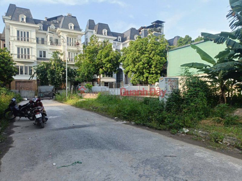 Đất DV 5.5 Trạm Trôi 99.7m2- MT5.5, vỉa hè KD, ô tô tránh, giá 13.4 tỷ Niêm yết bán