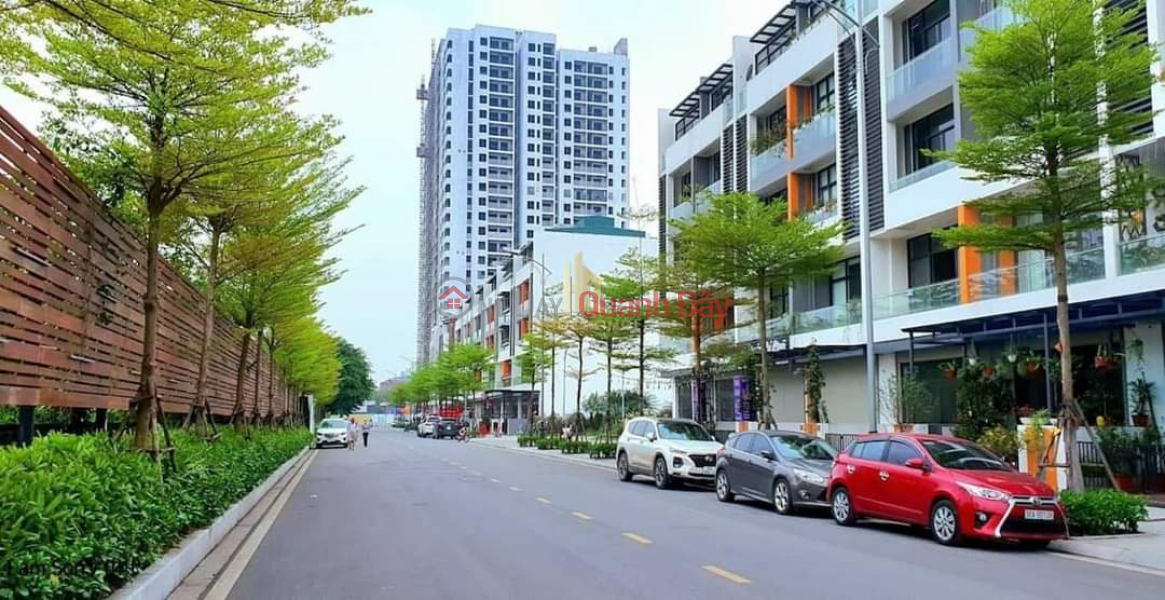 đ 13 Billion | ShopHouse for sale, Duc Giang street, 5 floors, Elevator, Park view, An Sinh Peak.