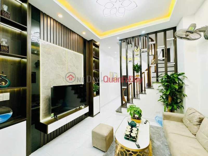 Property Search Vietnam | OneDay | Residential | Sales Listings | HOUSE FOR SALE IN DONG NGAC - AREA 40M2 - 5 FLOORS - FRONTAGE 5.5 - OFFER 5.3 BILLION - FOR RESIDENCE OR BUSINESS - CENTER