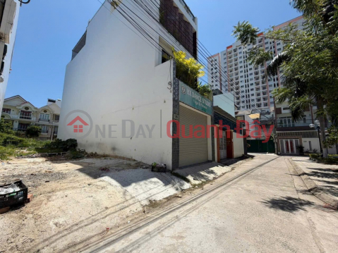 PRIME LAND - GREAT PRICE - OWNER NEEDS TO SELL QUICKLY Plot of land in Vinh Hoa Ward, Nha Trang City, Khanh Hoa Province. _0