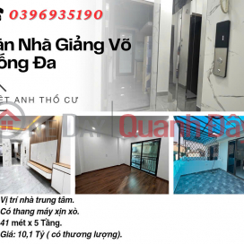 Bán nhà Phố Giảng Võ, Năm Tầng Thang Máy, Ba Gác Đỗ Cửa, 41mx5T, Giá: 10.1 Tỷ, Lh: 0396935190. _0