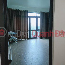 House for sale 85m2 Nghi Tam street, Tay Ho owner built 11 bedrooms 10m self-parking car 8.5 Billion _0