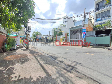 D2308 Prime location on Le Duc Tho street, 123m2, with a wider rear section, ideal for business. _0