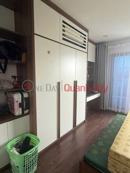 đ 10.5 Billion, NEW HOUSE FOR SALE, CAR ACCESS, CONNECTING ALLEY, Nguyen Van Linh Street, 45m2, 5 floors, 10.5 Billion VND, Long Bien District, Hanoi.