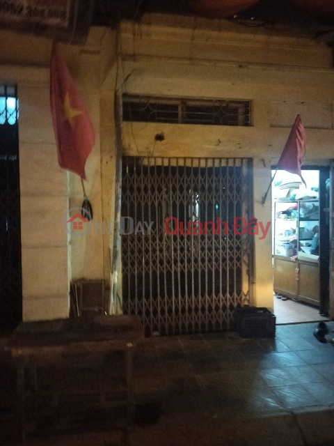 Cần bán mặt bằng kinh doanh Lĩnh Nam - 18m2 nhỉnh 5 tỷ - sổ riêng - phân lô ô tô- vỉa hè _0