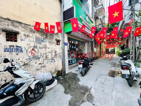 Urgent Sale - Beautiful house on Tran Cung Street - 5 modern floors - Spacious alley - Extremely hot area - Just a few steps to the main street _0