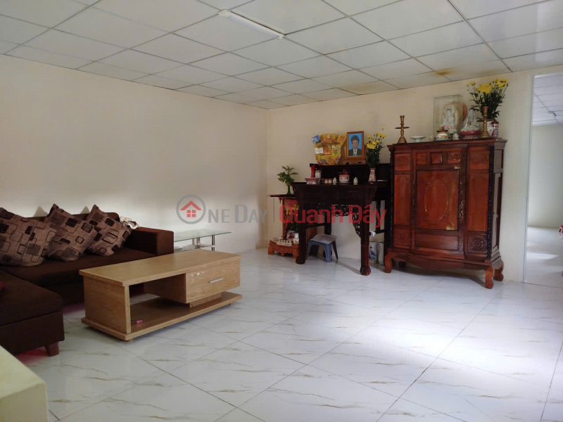 đ 2.2 Billion | House for sale, 123.7m2, near Lien Khuong Airport, Duc Trong, Lam Dong. Price: 2.2 billion VND.