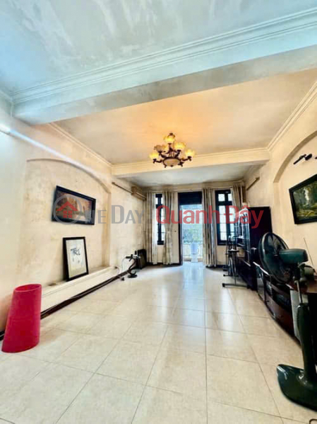 đ 33.8 Billion House for sale in alley 279 Doi Can, Ba Dinh district, 80m², 4 floors, car access, wide alley, price 33.8 billion VND. 0336212066