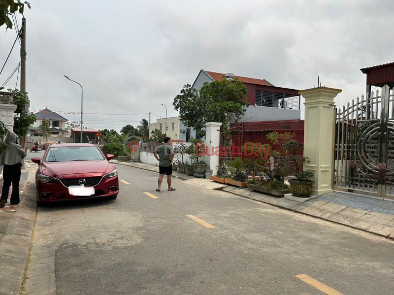 Only one plot of land available on Xuan Doai Street, Ngu Phuc, Nghi Duong (formerly Kien Thuy) - Car access road. Sales Listings