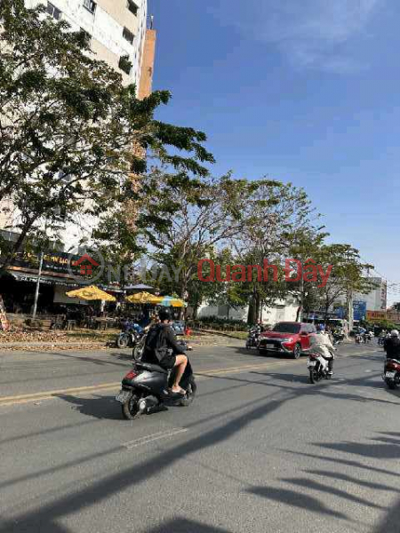 Nhà 3 Tầng MẶT TIỀN ĐƯỜNG - DT: 4x25,5= 102m² , Bình Tân Giáp Tân Phú Sales Listings