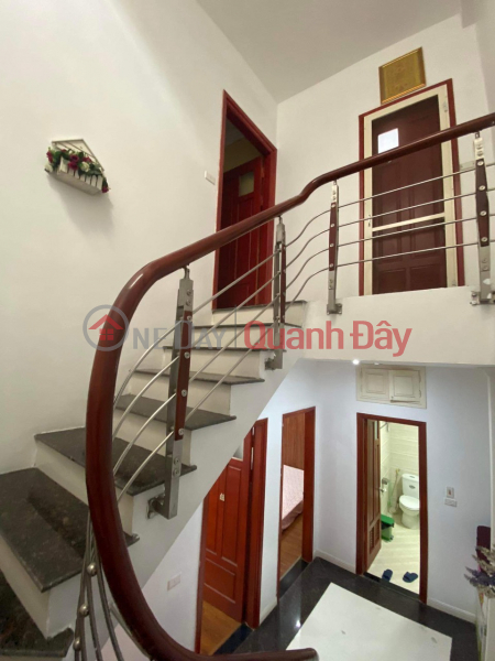 Whole house for rent in Chua Lang street, Dong Da 45m, 5 floors, 7 bedrooms. Business. 20 million | Vietnam Rental | đ 20 Million/ month
