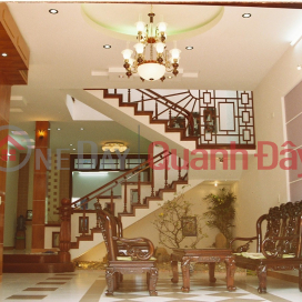 Selling 2-storey house fronting Thu Khoa Huan, close to My Khe beach, DN-170m2-Only 53 million/m2 negotiable _0