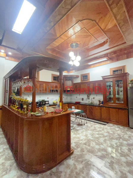 ₫ 16 Billion | BEAUTIFUL HOUSE - GOOD PRICE - OWNER Villa for Sale at 419 Nguyen Viet Xuan, Pleiku City, Gia Lai