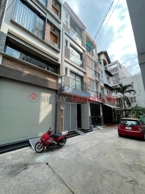 Dumpster car garage on Phan Dang Luu street - 40m2 - 4 floors 5 bedrooms - 8 billion. _0