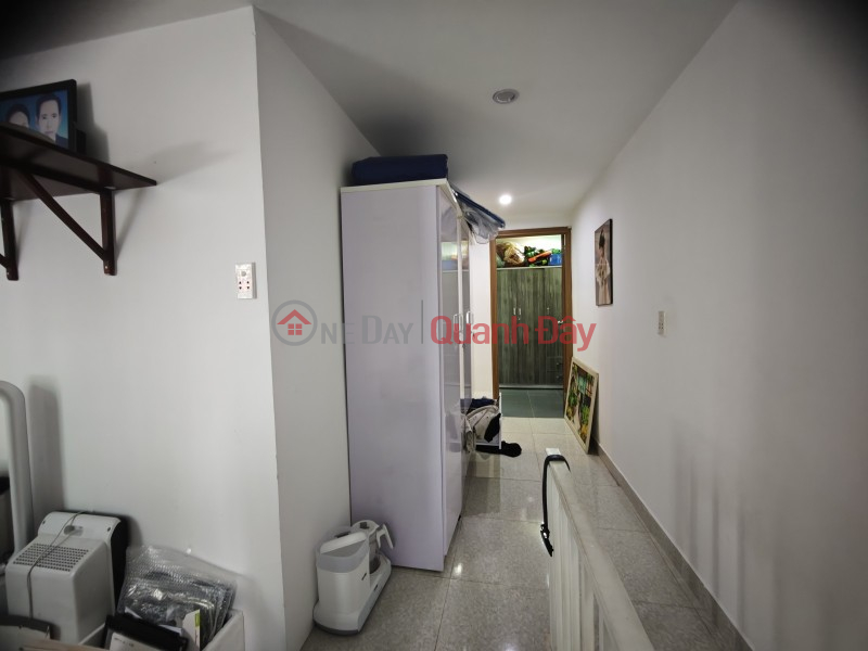 Property Search Vietnam | OneDay | Residential Sales Listings Two-story house for sale in an alleyway near AEON Mall, 1 minute from the beach, 3.25 billion VND, wider at the back.