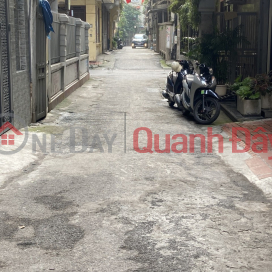 Bán nhà Phạm Văn Đồng,Trần Quốc Hoàn,Dt60m2, 6T,MT4,5m Giá nhỉnh 14 tỷ, Nóng như mùa EURO _0
