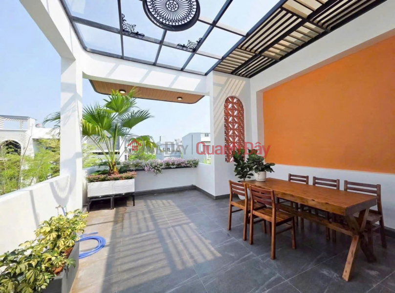 đ 2.6 Billion BEAUTIFUL HOUSE - GREAT PRICE - OWNER SELLING QUICKLY - HOUSE IN A PRIME LOCATION IN THU DAU MOT CITY, BINH DUONG PROVINCE.