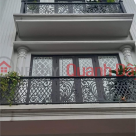 Hoang Quoc Viet house for sale, 7-seat car garage, 50m2, price only 10 billion, 0866585090 _0