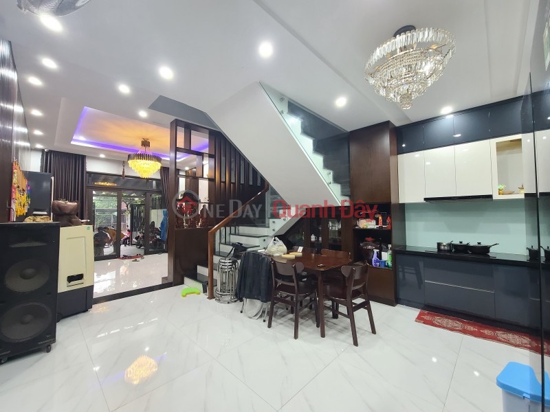 ► House frontage on 7.5m Dong Tri street near Ton Duc Thang, 90m2, beautiful new, genuine Sales Listings