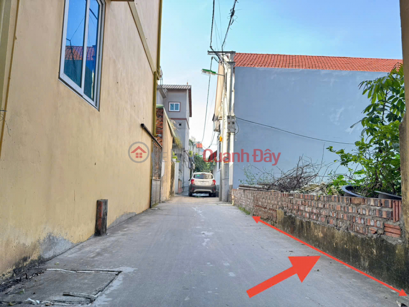 Bán đất thôn Chi Đông 2, xã Quang Minh. Đất vuông vắn, oto đỗ. Thoáng 2 mặt trước – sau Niêm yết bán