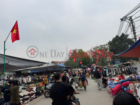 Three-story house for sale in the center of Chi Dong town - 100m from the market - ready to move in. _0