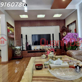 New, beautiful house cake, interior of Tran Quoc Hoan lot, actual 60m2, 5 floors, car, 12 billion _0