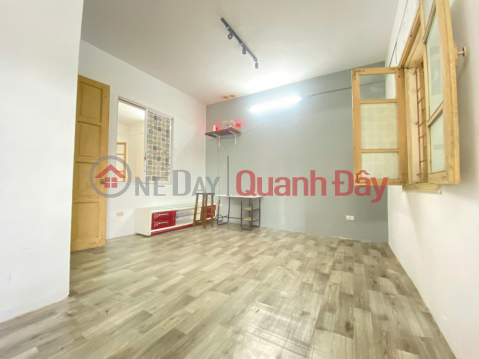 Cho thuê nhà ngõ 193 Định Công Hạ 2 tầng, 40m2, 2 ngủ, 8 triệu ctl _0