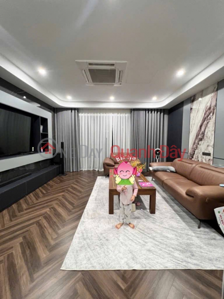 House for sale on Le Dai Hanh, 40m2, 5 floors, new and beautiful elevator, 4.5m frontage, 14.2 billion Vietnam, Sales đ 14.2 Billion