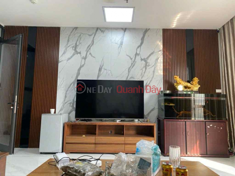 đ 27 Billion House for sale in Ngoc Lam, lake view, elevator, garage, business, fully furnished