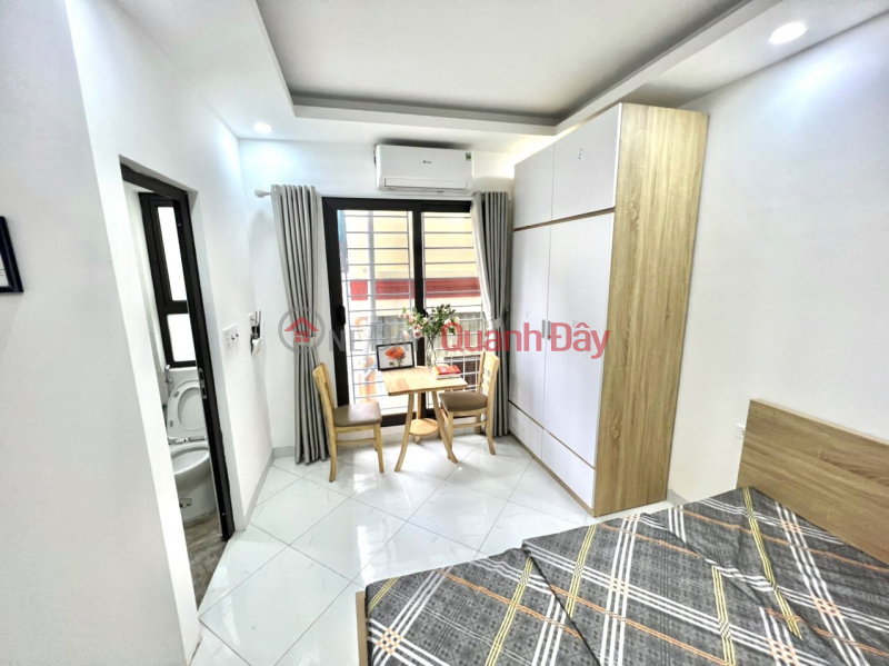 Extremely rare Serviced apartment building on Khuong Trung street, 15 rooms, revenue 750 million\\/year, car with closed rear door, no rent Sales Listings