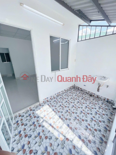 đ 2.75 Billion | BEAUTIFUL NEW 3-STOREY HOUSE - NEAR BINH LONG MARKET - NGUYEN SON - 23M2 - NEAR TAN PHU - FULL EXPANDED LAND BOOK AFTER COMPLETION - LOWER PRICE