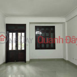 Apartment for sale in Nguyen Thai Hoc - 60m² - 2nd floor - 1.98 billion - Dong Da _0