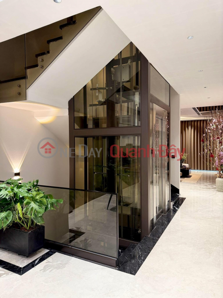 **Bán nhà HXH Trương Hoàng Thanh, khu K300 Tân Bình (8*12) góc 2MT Việt Nam Bán đ 17,9 tỷ