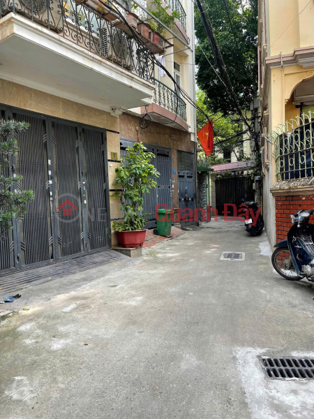 7-story building with elevator - Apartment generating 60 million VND per month - 10 rooms - Peak revenue Sales Listings