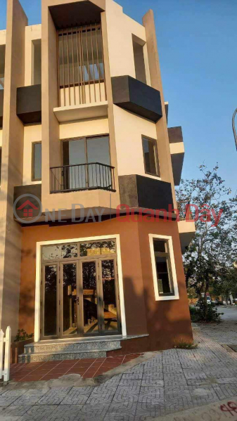 OWNER NEEDS TO SELL QUICK HOUSE - GOOD PRICE - in Phuoc Thoi Residential Area, O Mon Sales Listings