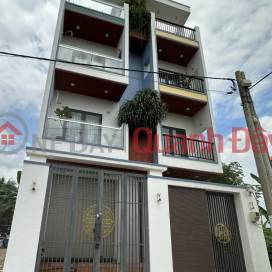 The owner urgently needs to sell a house with river view - 4 floors near Vinhome District 9 _0