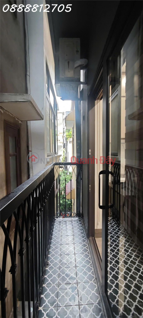 Beautiful mini apartment for rent, convenient, 30m2, 6.5 million, in Dong Da, Hanoi _0
