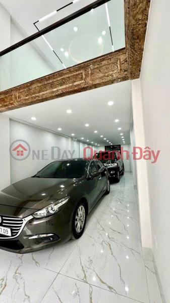House for sale on Hoang Van Tha street, only over 300 million\\/m2, wide sidewalk, bustling business - Corner lot 83m2 32 billion Vietnam Sales đ 32 Billion