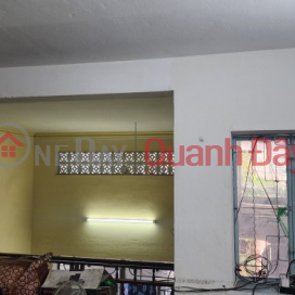 ► House with street frontage on Chau Thuong Van Street, near Hoa Cuong Market, 97m2, 2.5 floors, slightly over 7 billion VND. _0