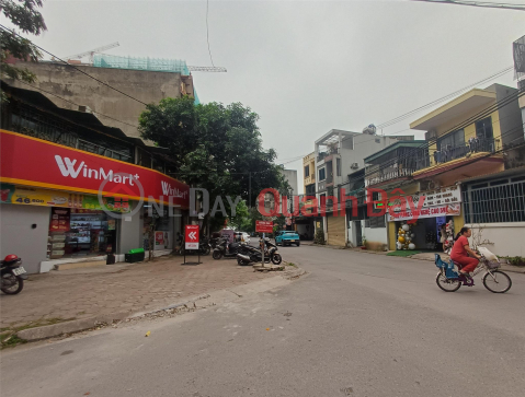 BÁN NHÀ HÀNG XÓM VINHOME – DÒNG TIỀN 200TR GARA Ô TÔ – MẶT TIỀN RỘNG – HƠN 9 TỶ CHÚT XÍU _0